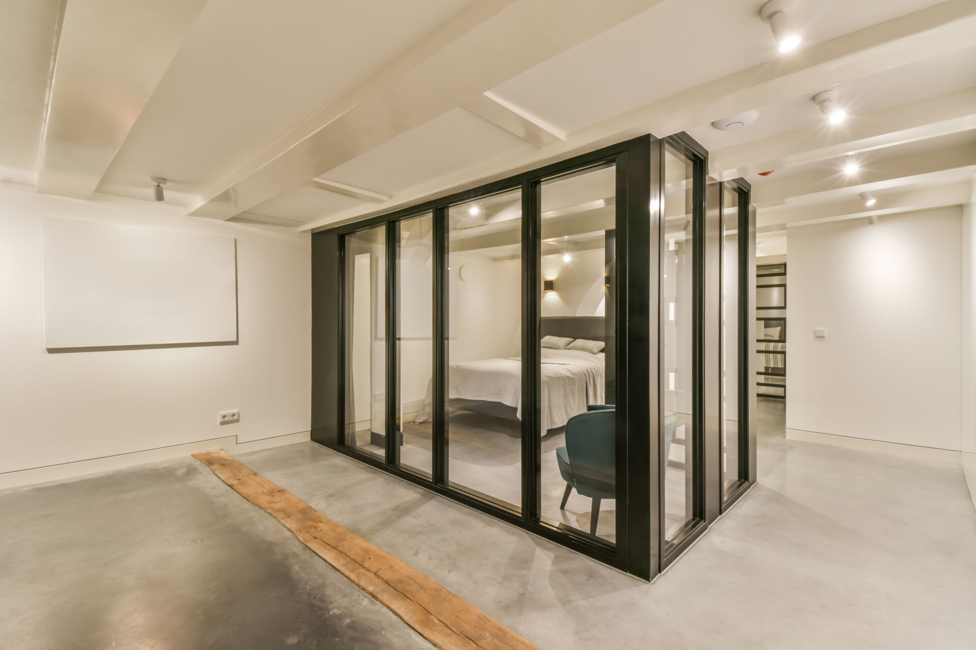 Reliable partition wall repair and installation near me
