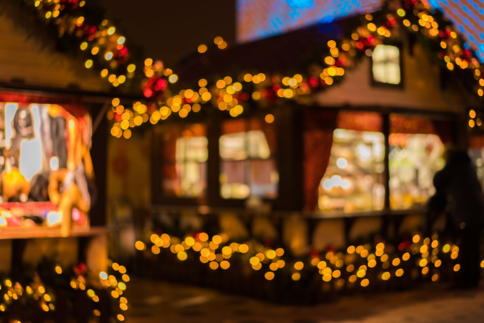 Professional seasonal home maintenance and setup
