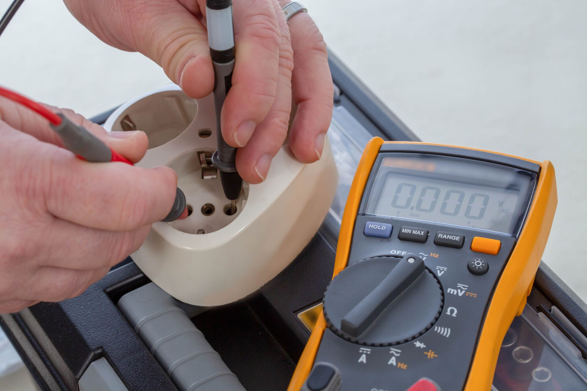 Portable appliance testing service for electrical safety compliance ashford kent
