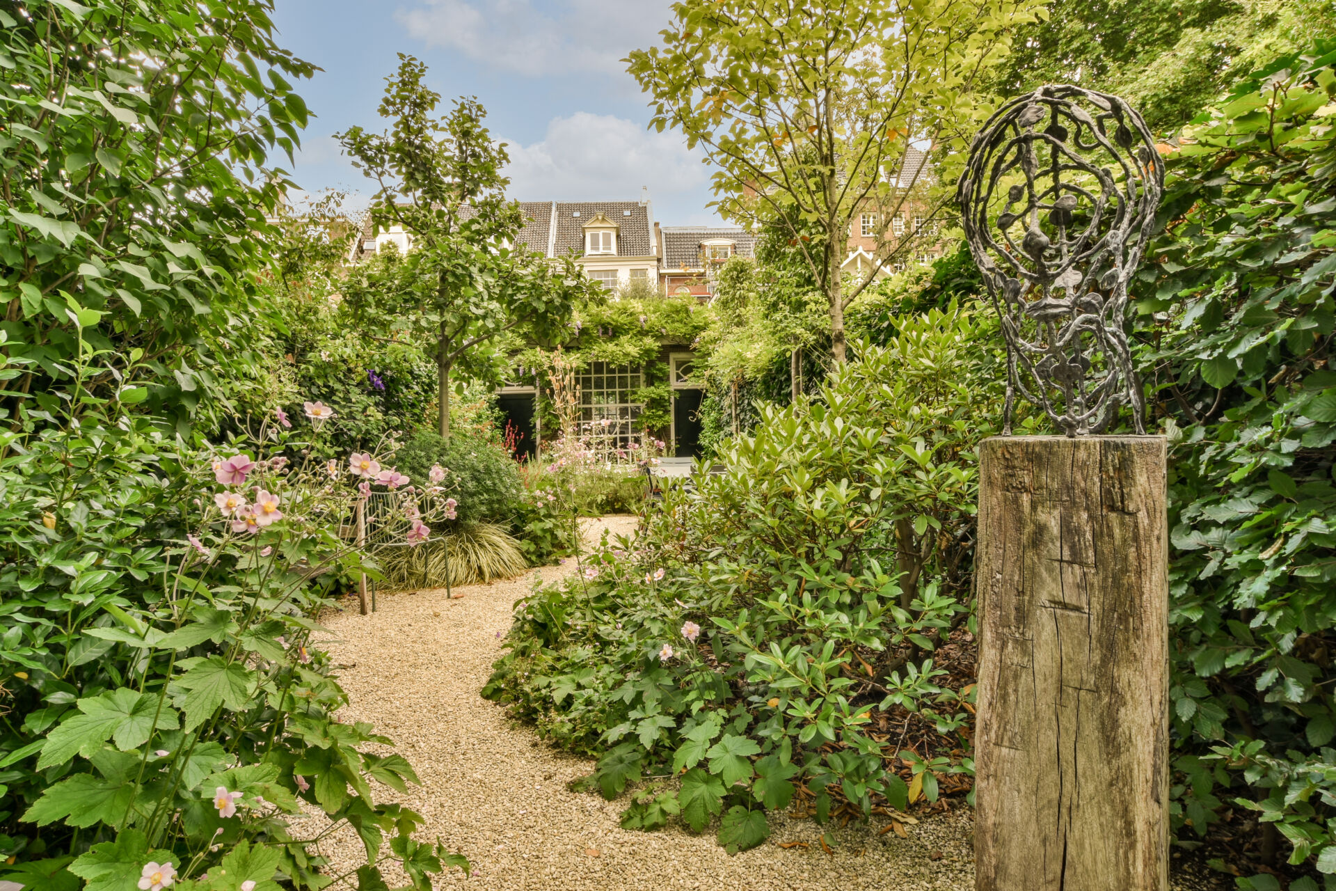 Reliable garden maintenance and landscaping service